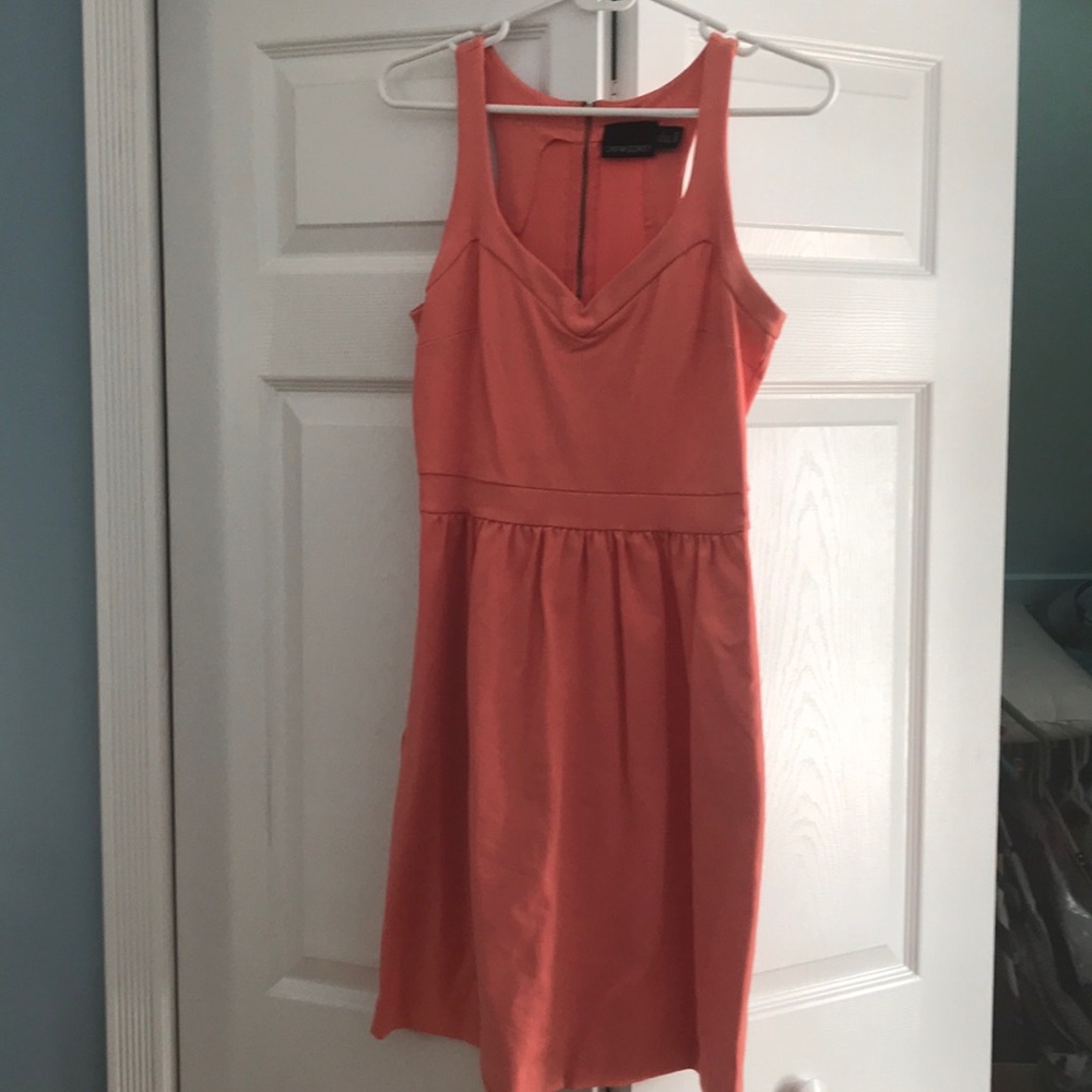 Cynthia Rowley coral dress! 🔥